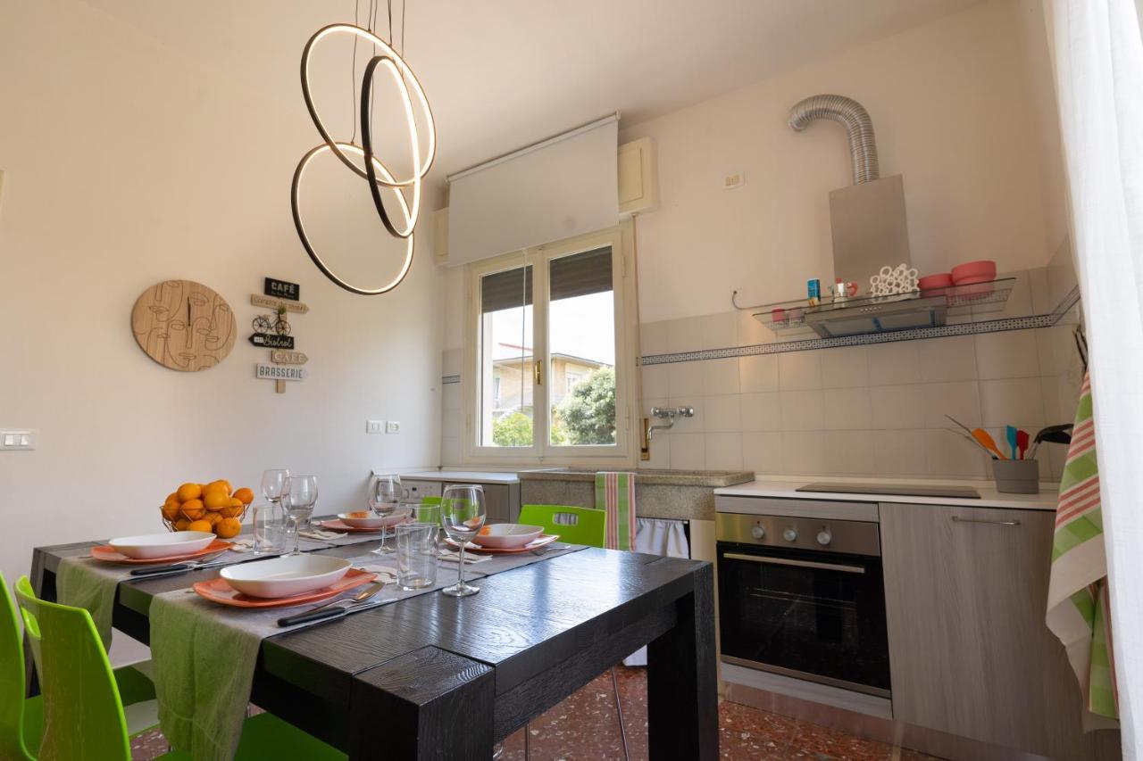Appartamento In Villa A Tirrenia, Eleganza E Comfort A Pochi Passi Dal Mare Pisa Exterior foto