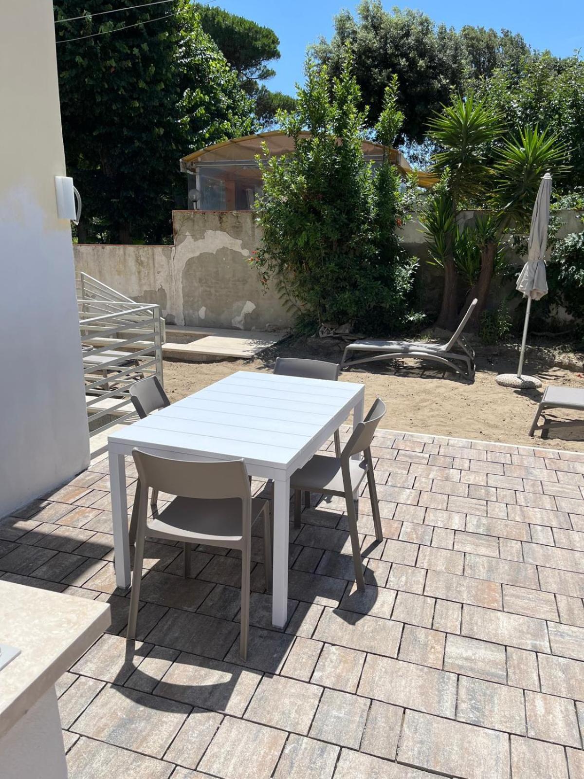 Appartamento In Villa A Tirrenia, Eleganza E Comfort A Pochi Passi Dal Mare Pisa Exterior foto